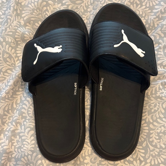 Puma Black Soft Slide Sandals - Picture 1 of 3